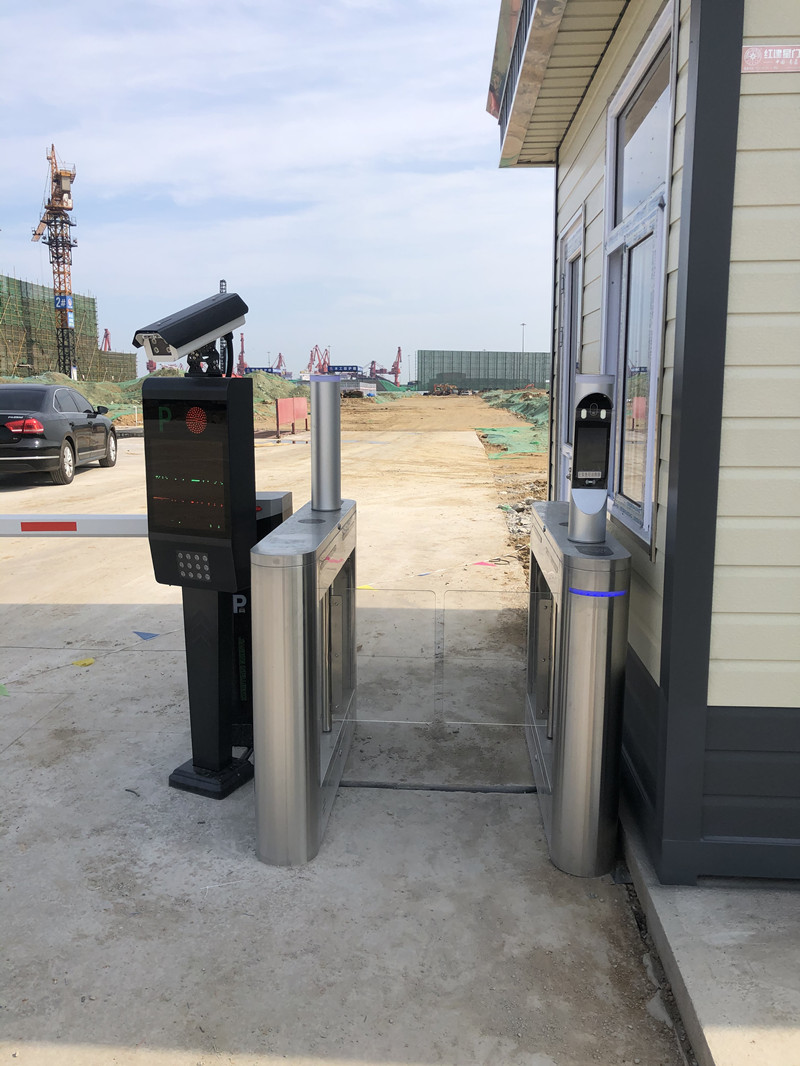 車牌識(shí)別及小擺閘人臉識(shí)別、董家口渤海糧油工業(yè)有限公司